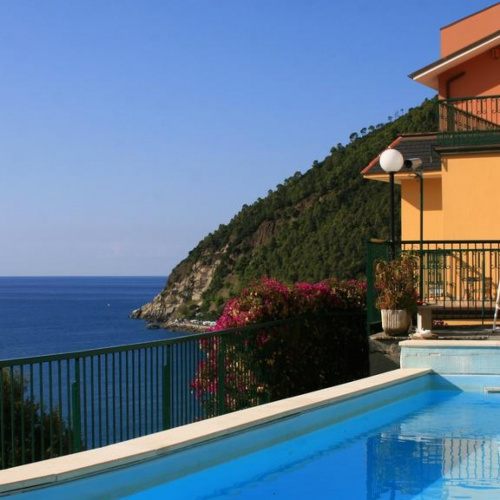 5171 HOTEL LEOPOLD MONEGLIA SOLUTIONHOTEL.NET 4.jpg